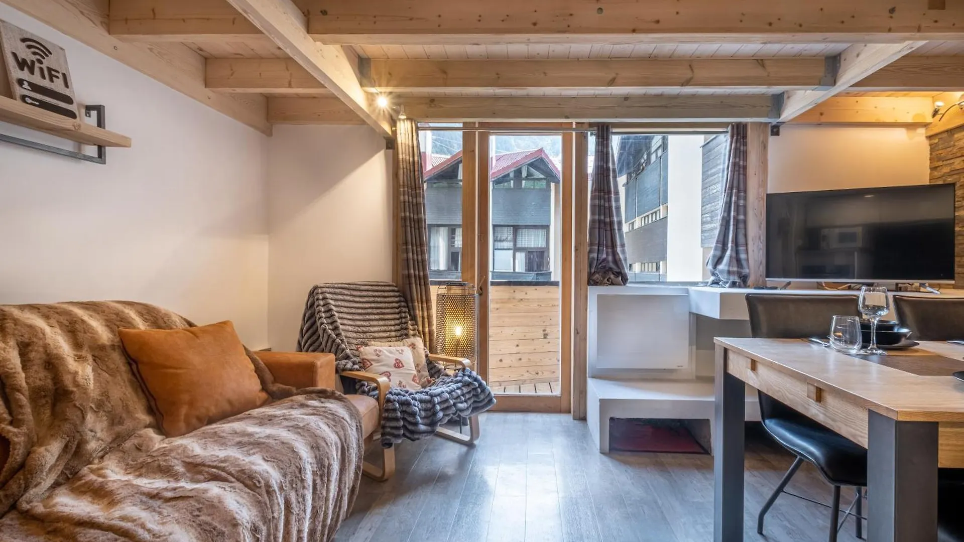 Grand Roc A - 3 Bedrooms Apartment Next To Skilift - By Cozee Rentals Σαμονί